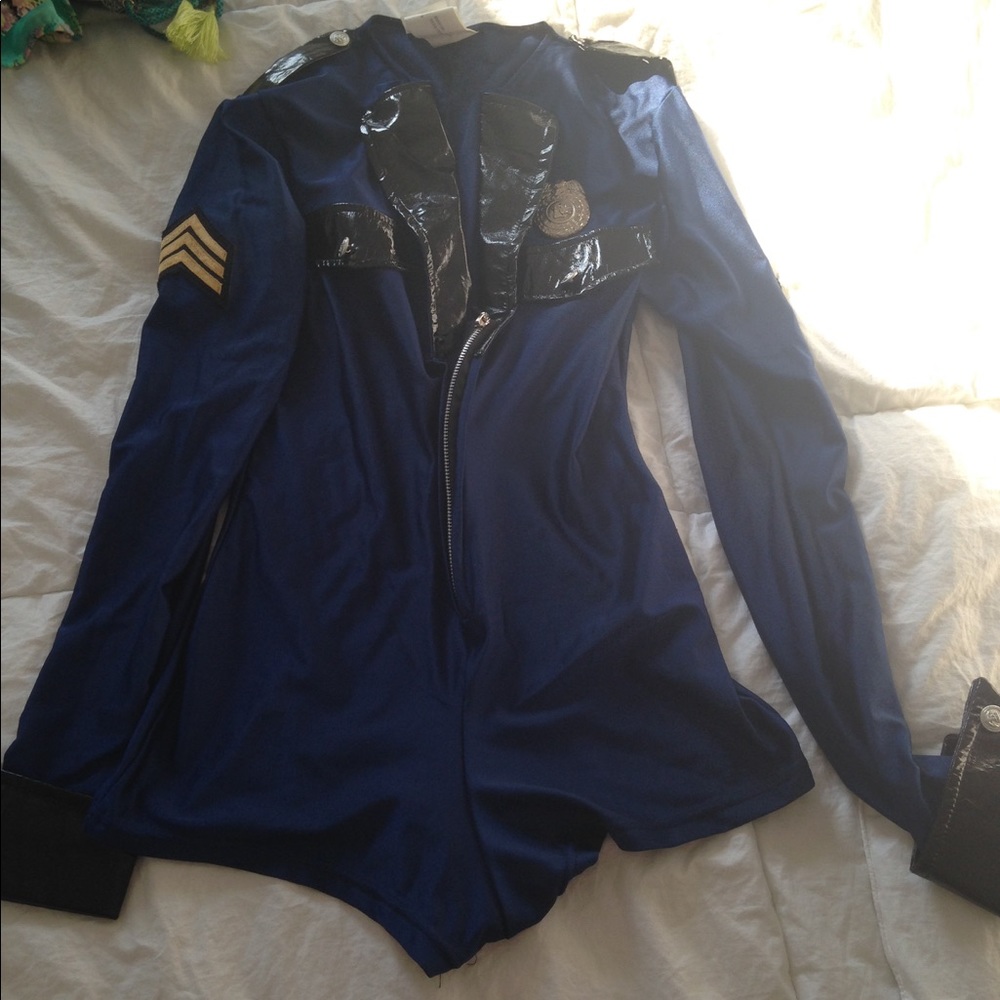 Sexy police woman costume Halloween small